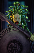 Load image into Gallery viewer, FIGURA OBSCURA: Medusa